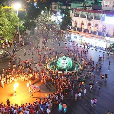 Old Quarter Autumn Hanoi Buitenkant foto